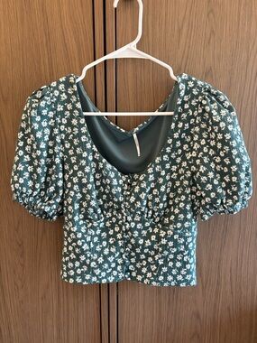 Free People Floral crop